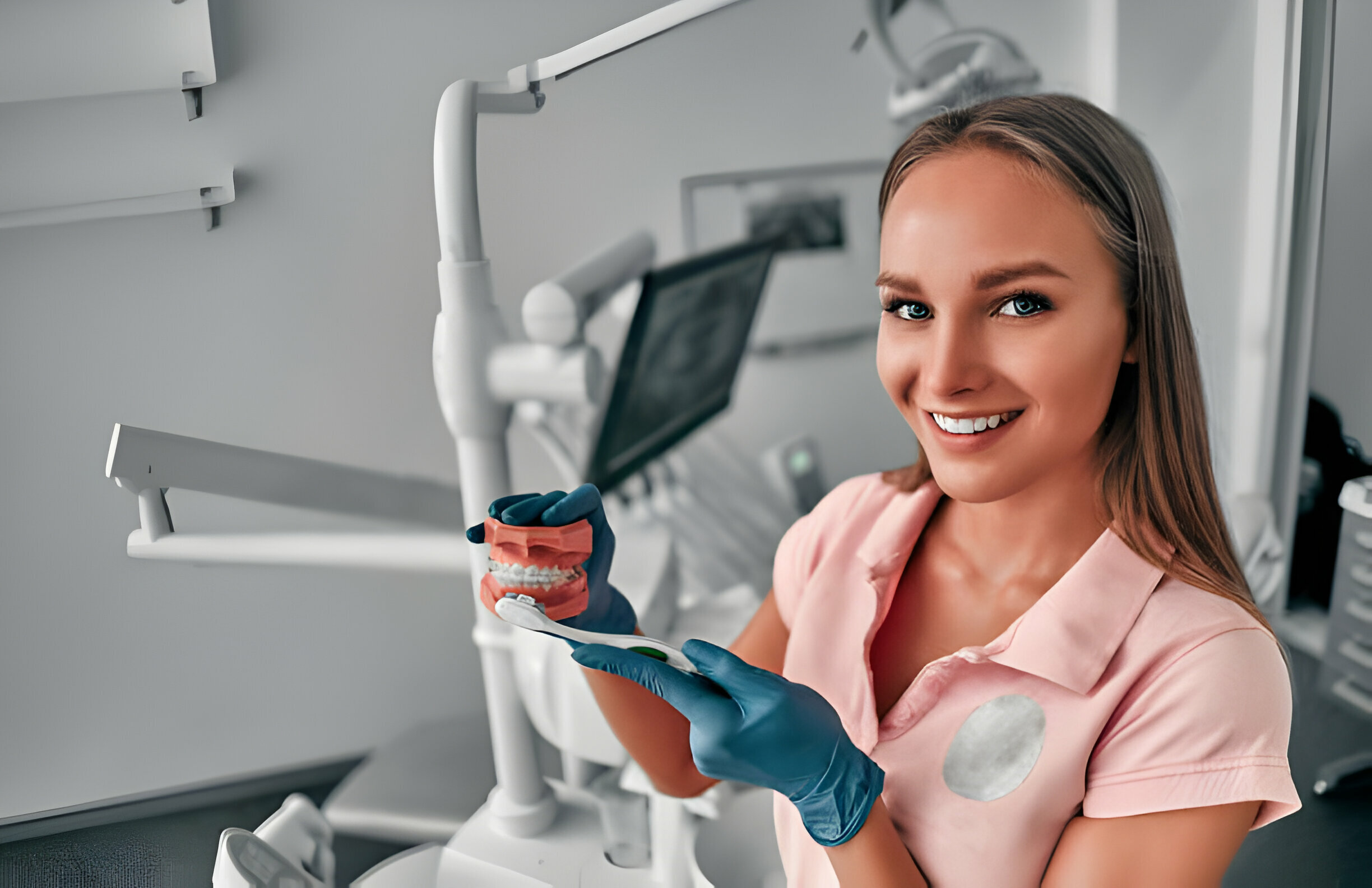 5 Reasons Why Professional Teeth Cleaning Is Better Than DIY_2